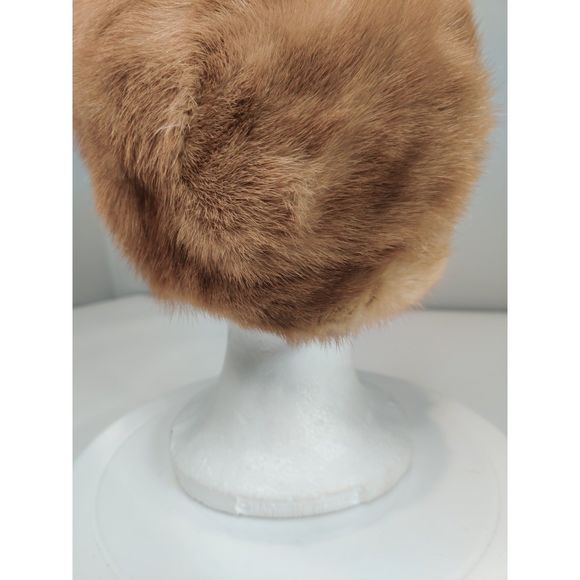 Vintage Brown/Beige Mink Fur Beret Style Hat from Canada 21\